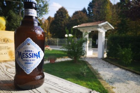 Da oggi potrete trovarla e provarla anche qui… #birramessina #birramessinacris…