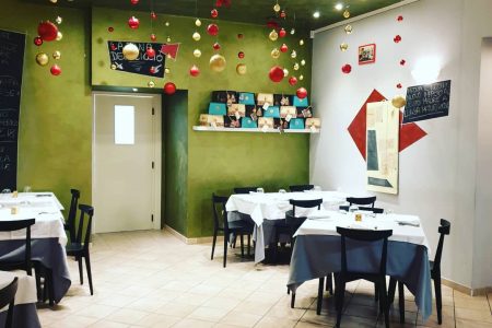 E che Natale sia…#decorazioninatalizie #natale2019 #pallinedinatale #christmas…